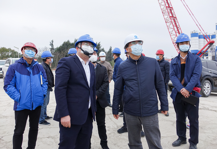 1 ��־ʤ�����ڴ��ŵ���.jpg