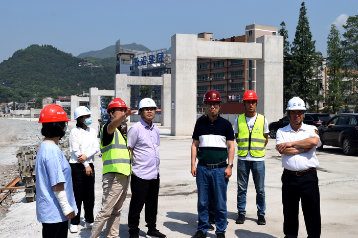 43639f080a30c12fc0c8d17ad5e262c2 现场检查.jpg