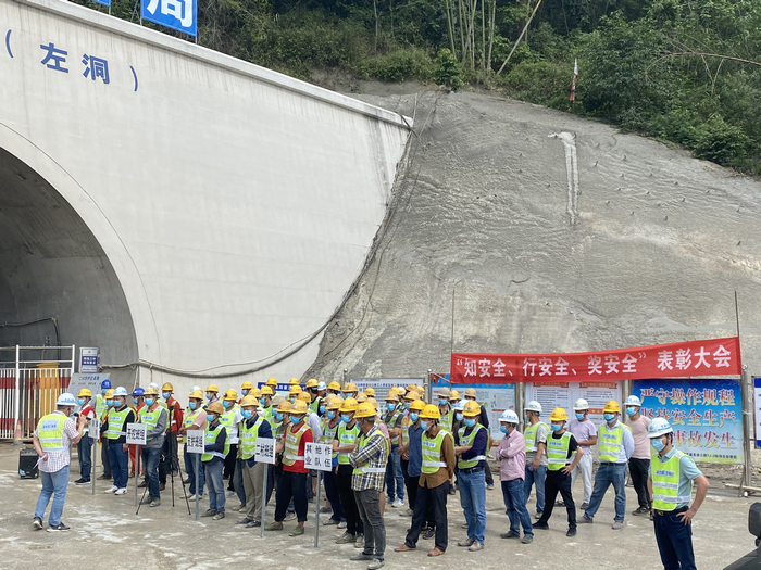 ec3c8f0e9e5e29d991f9b3548edc3dcd IMG_2863.jpg