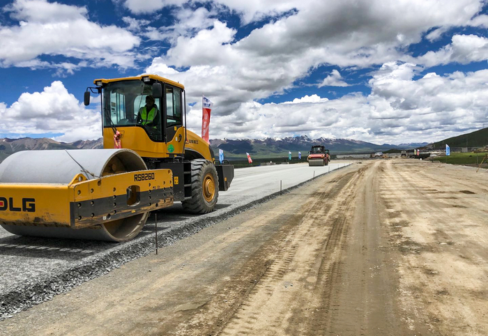 ����109��Ŀ·�漶����ʯ����̯�� (1).jpg