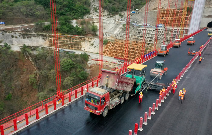 5618cad823e75266fc5c344b538978ef 2.jpg