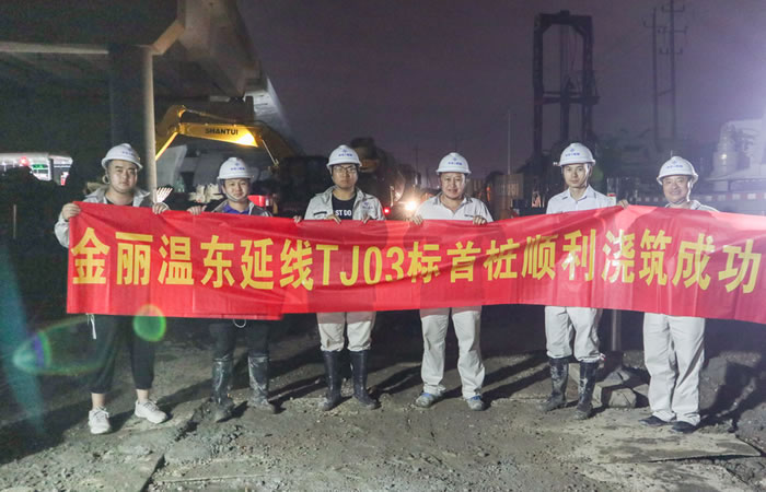 c969ca13f195c96e9be8150ce9db2fd2 2.jpg