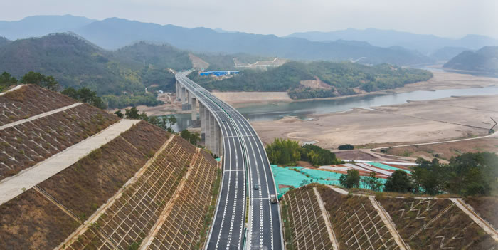 69410cade9d84d0c5f2d5fdff85cbb2f 2.jpg