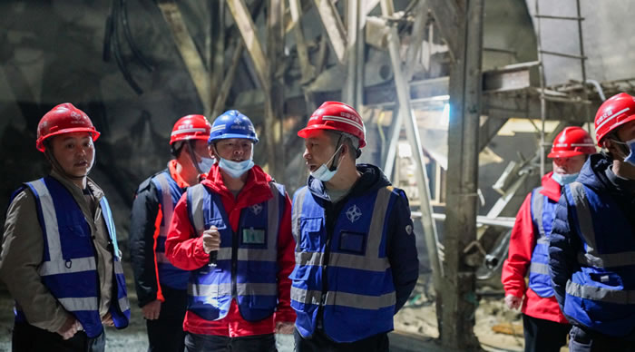 c229894bef674dc9d8d69237ff7053ec 1.jpg