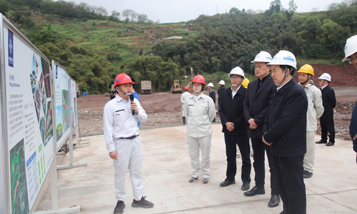 5002703aa821829d6f5ccd73a5db9594 1.jpg