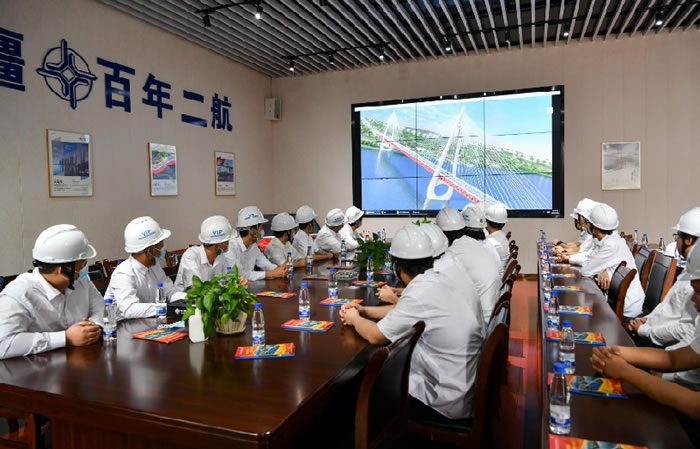 4420303edc801a359bd8add16340c5fd 3.jpg