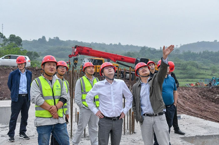 61b05a549cba76e1c392e522e8ea2384 2.jpg