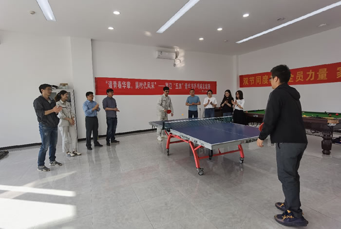 7a220f4c538d709635602314f942c372 2.jpg