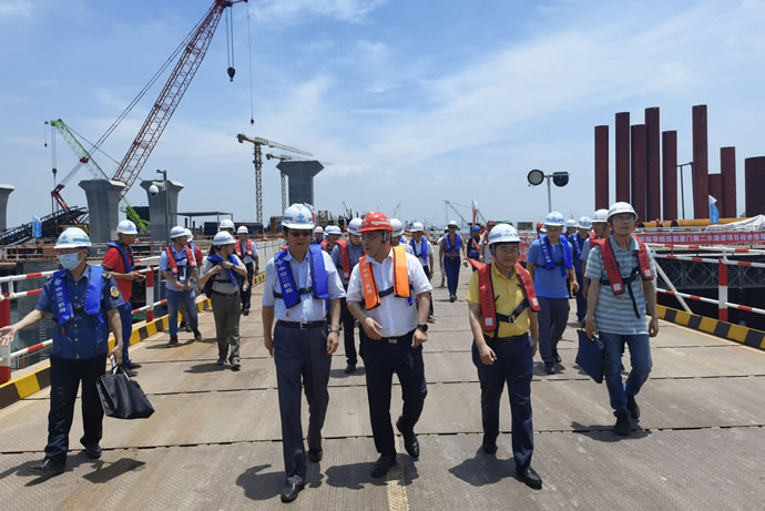 fb4a4d7d78ca440d67456966fcbb53d9 2.jpg