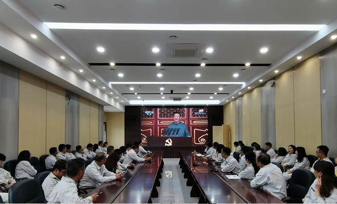 7cf84a30cdfa4f63a03a8b6836298b19 1.jpg