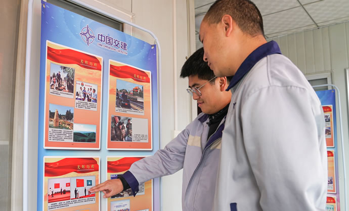 ef986754bdee476fefe11b4fcb40be7f δÃüÃû-5.jpg