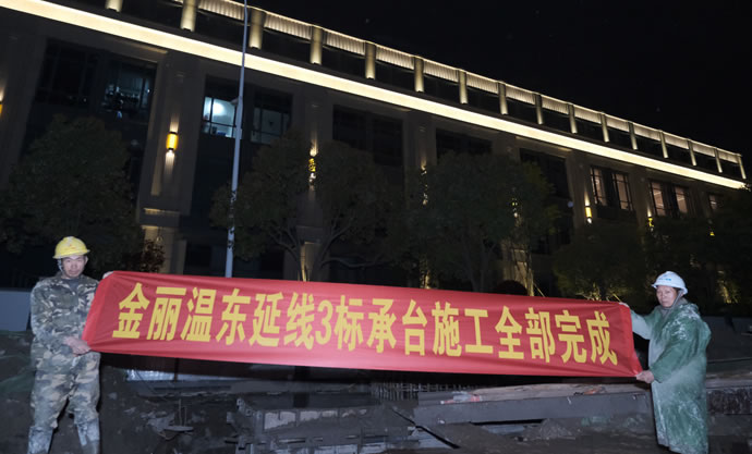 f150f916ed14893a64d5f445f3690cc8 3.jpg