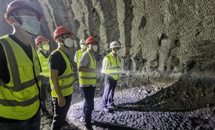 71abf40fddca1565b320efc232d140d5 1.jpg