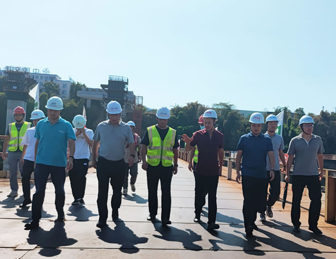 6e0d0388df804cefecce9654d5f81757 1.jpg