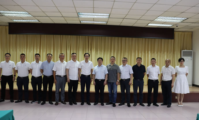 77aaa97748ad42a20d1de9b9644da819 2.jpg