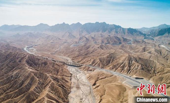 122c4c4da29a4612b19401789b95976c 1.jpg