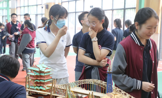 dec8d101530aab39ec99247f081bc9b3 2.jpg