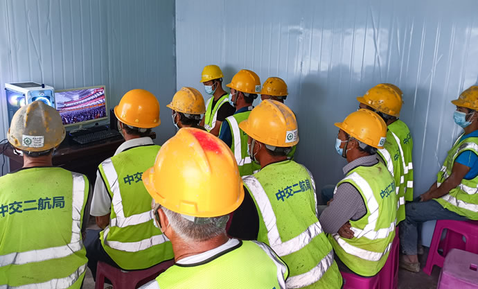 9063674431e1ee846667034abd220601 4.jpg