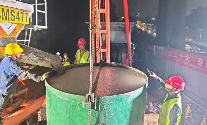 c3ed89a1db94048472add1a674fe415b 2.jpg