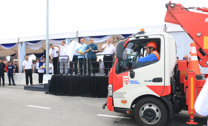 b899cb5eba9f192df413338715ed78f7 3.jpg