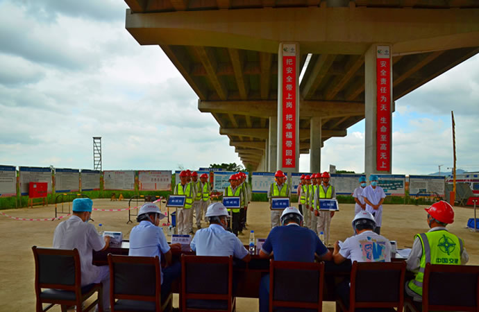 ef8c5edcbc41ab8c3b1c0d08f38124c3 2.jpg