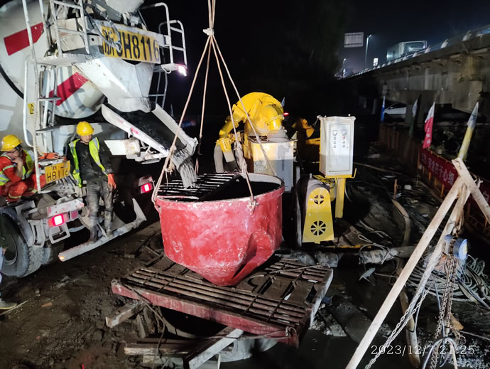 42dd2ac90f6d41a4476767ad8b2e2ad9 3.jpg