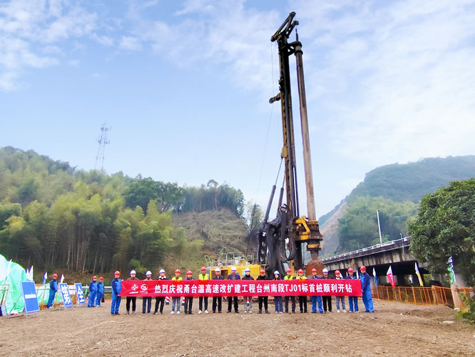 9abee1bad0760a323e714b21744a915c 2.jpg