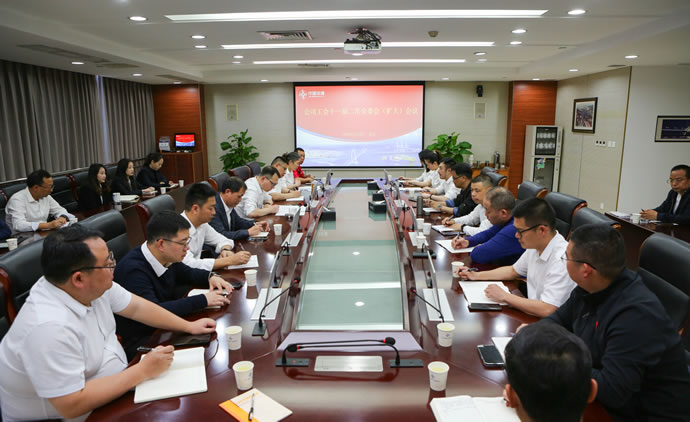 1b2cb12d86be48dd3a698694c6d561e7 1.jpg