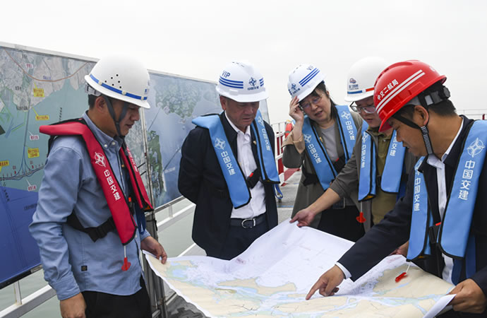 d581d6105222b35e6fd2f3cdab6c431e 0.jpg