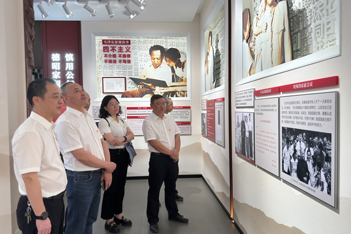 e976cb9ea22d9ed382a2617fbc811cb5 1.jpg