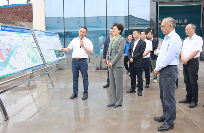 d827b84fea4552e22d37c3a9855f5a48 2.jpg