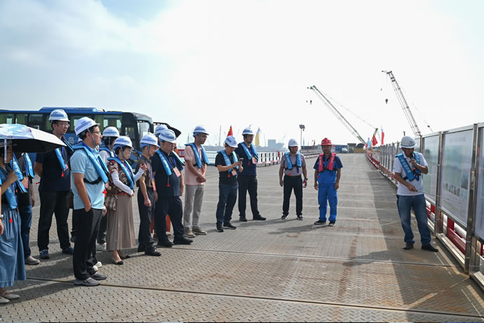 fa490569655e414e2d66e41b65ac9934 1.jpg