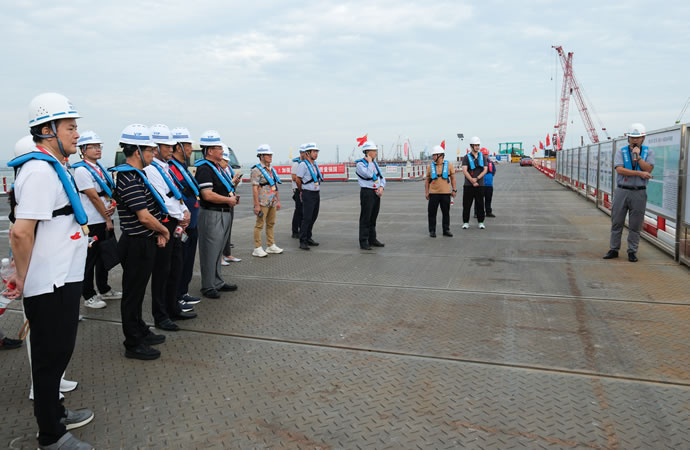 fd096fc0e5fd6df8d64e2d1ec52a0175 1.jpg