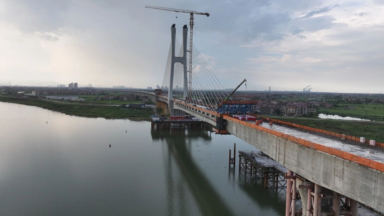 4062480112f5f20161ca08f8add6dd2c