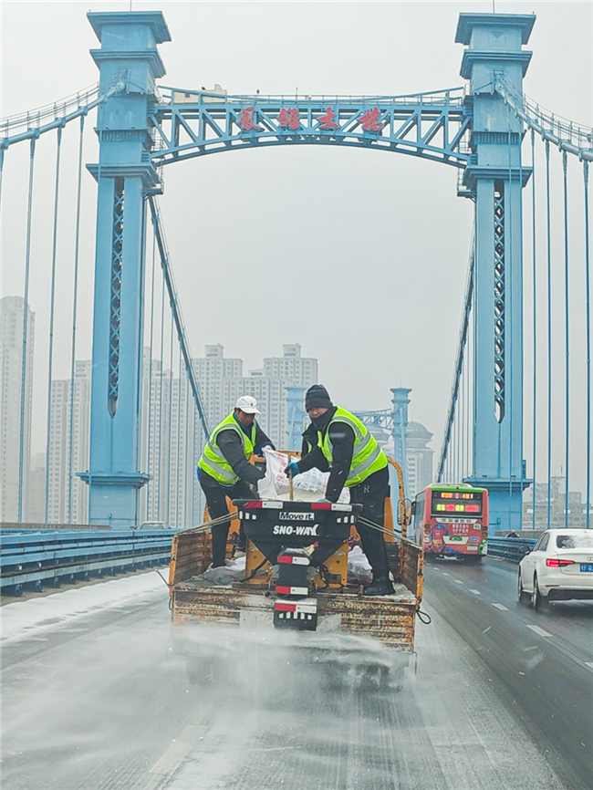 41xBET�ƹ� ѩ�챣��������1��19��������1xBET�ػ���������徲��ѩ����������г��徲���� (2)_����