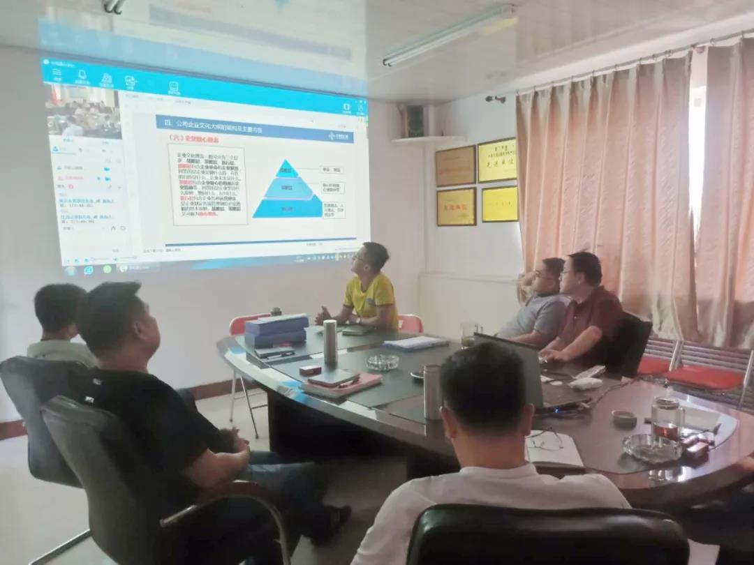 2ba98db211defc9ecb9a452c107dca3c 4