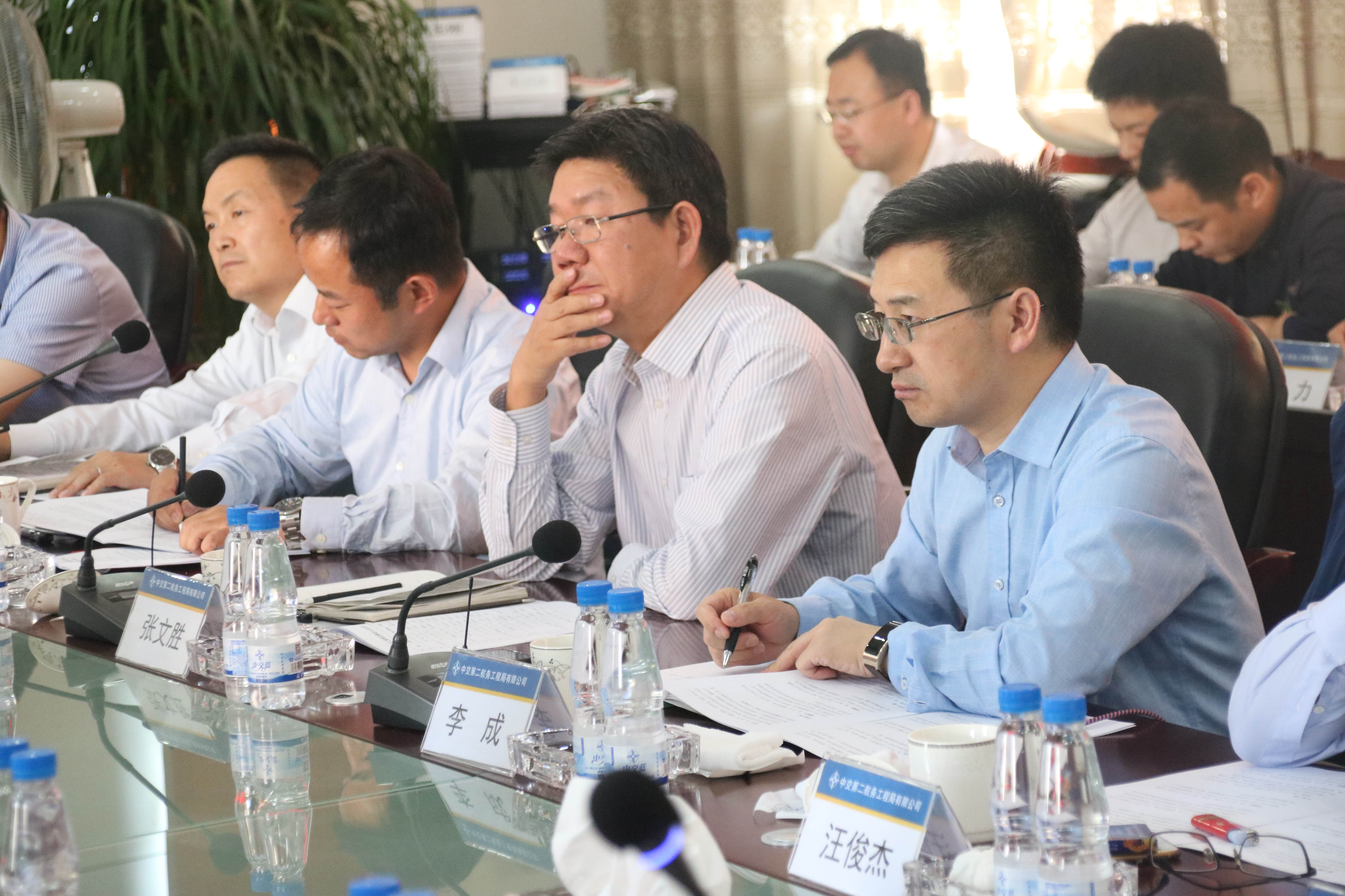 76b8538573acc5172e285b81cec9f404 3