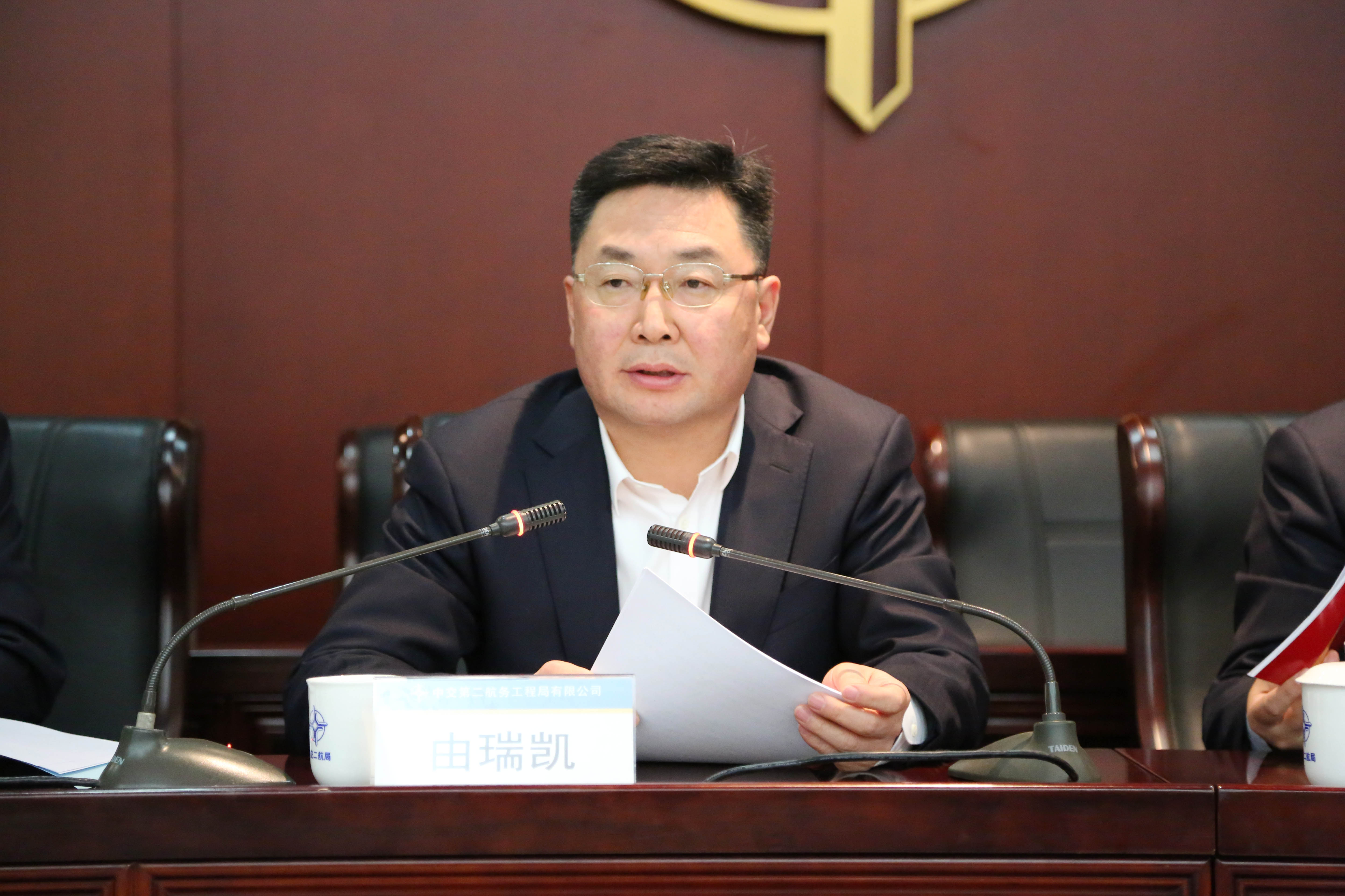 b958b1a8d13d34bcb89546f6da4b5e98 086A7142