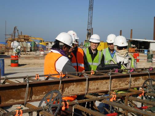 78844a2d8733f60e4404ae8a54f9daec 2009318143532413.jpg