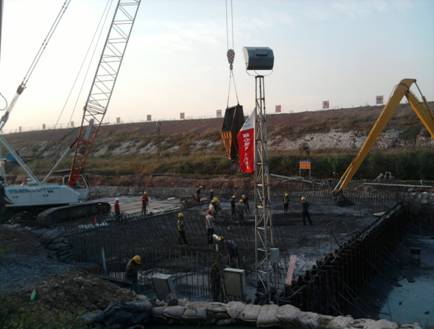 18492e22122bbb1f666a265d07828714 image002.jpg