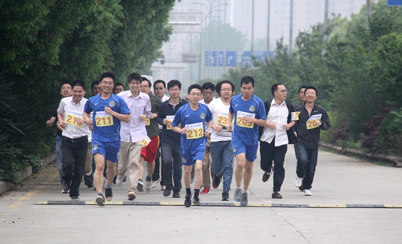 d3f972b6984258ff4f210319b081b1d8 QQ图片20140422082150.jpg
