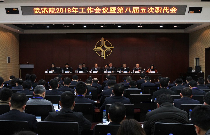 08fdecbbb5d9af4ccfee5e0fe11f4a36 1 图为:聚会现场.jpg