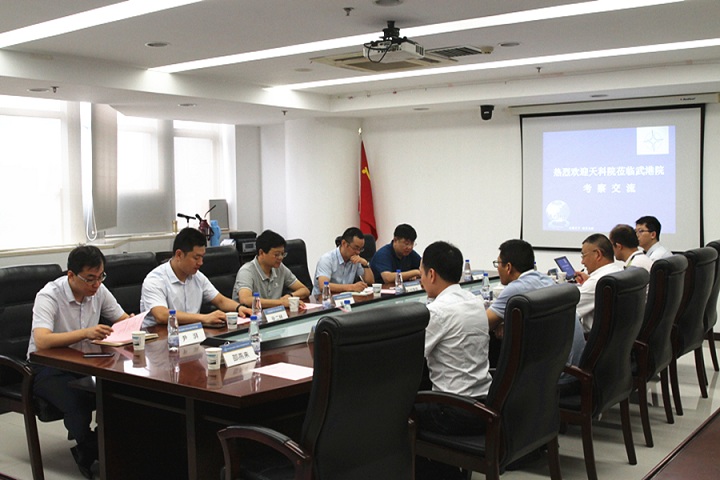 b0a0a0a3b8f59fa322cecad14ecb44ca 1.jpg